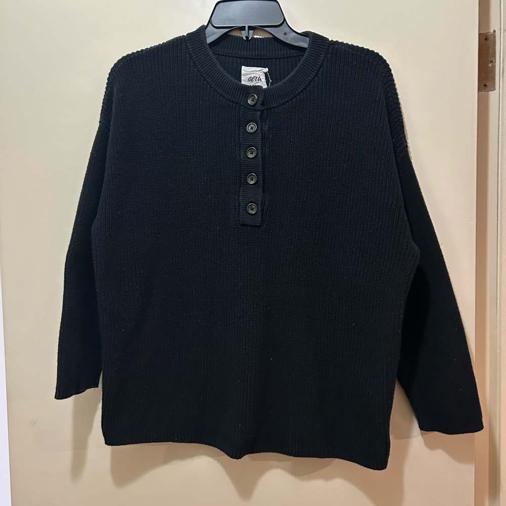 Aerie Womens Black Crewneck Sweater
